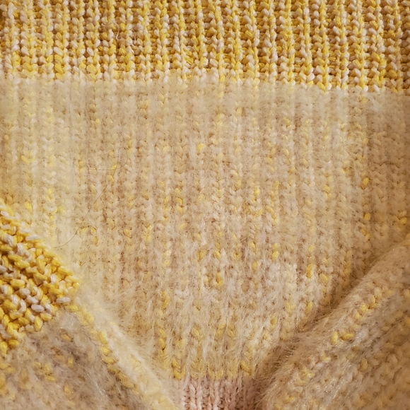 Free People Yellow Orange Cropped Sweater XS - Picture 2 of 7